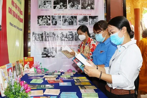 Sắp xếp khu phố, ấp gắn với xây dựng Không gian văn hóa Hồ Chí Minh