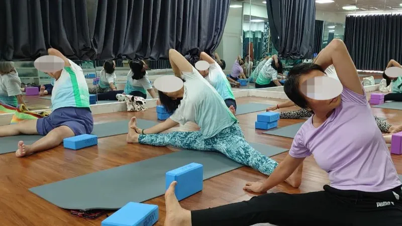 Một lớp Yoga SCI dành cho "chiến binh K" tại quận Gò Vấp 