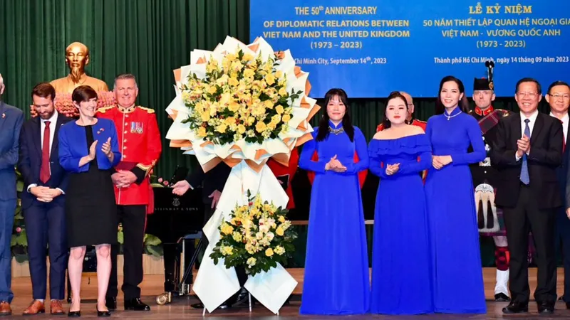 Kỷ niệm 50 năm thiết lập quan hệ ngoại giao Việt Nam – Vương quốc Anh