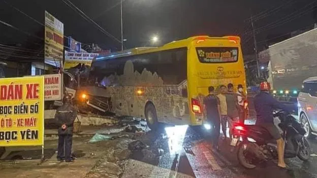 Vụ tai nạn giao thông trên Quốc lộ 20 làm 4 người chết: Do tài xế xe Thành Bưởi vượt ẩu