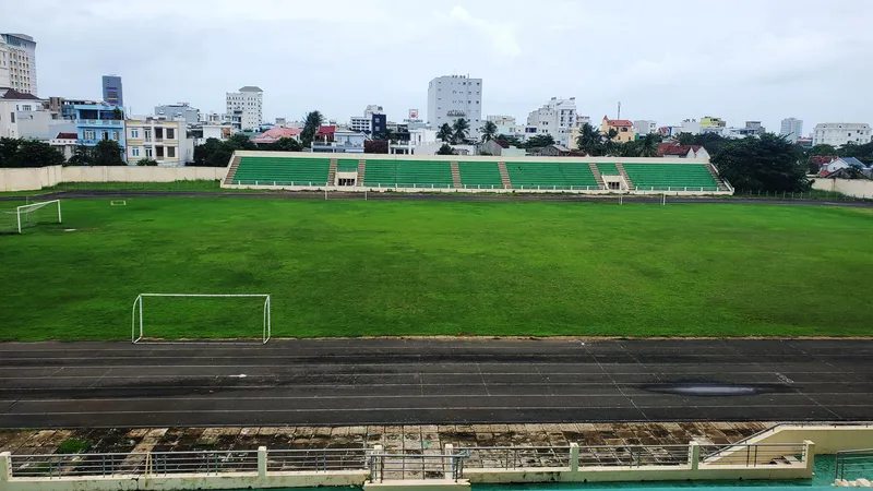 Vụ lo ngại “xóa sổ” công trình văn hóa, thể thao ở Phú Yên: Chọn cách làm thận trọng, hài hòa