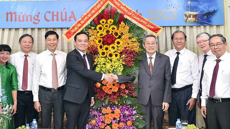Thăm tổ chức, cá nhân tiêu biểu đạo Công giáo, đạo Tin Lành tại TPHCM