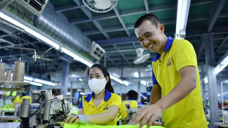 Phập phồng thưởng tết