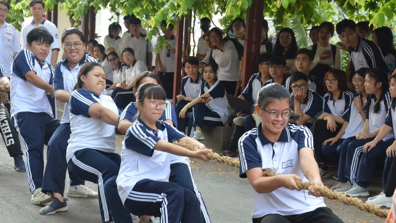 Hàng ngàn sinh viên sư phạm bị nợ tiền sinh hoạt phí