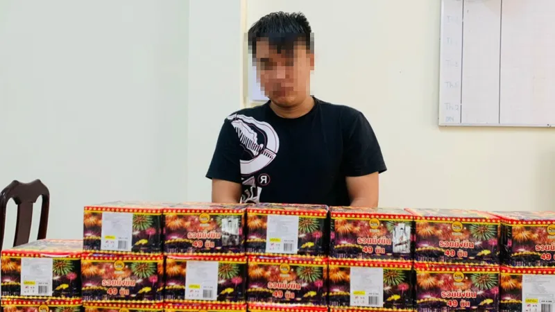 Nguyễn Phạm Duy cùng tang vật