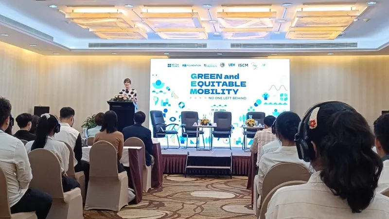 Cơ sở giáo dục bàn về giải pháp thay đổi hành vi và cơ hội phát triển nghề nghiệp đối với nữ giới