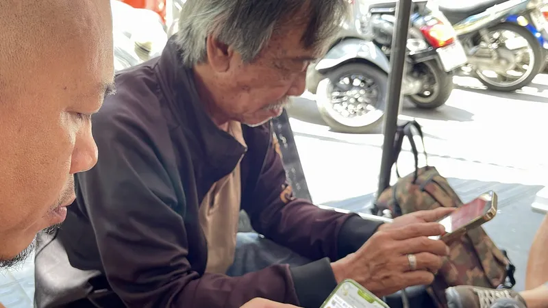 Tắt sóng 2G: Không ngắt liên lạc đột ngột ở thời điểm này
