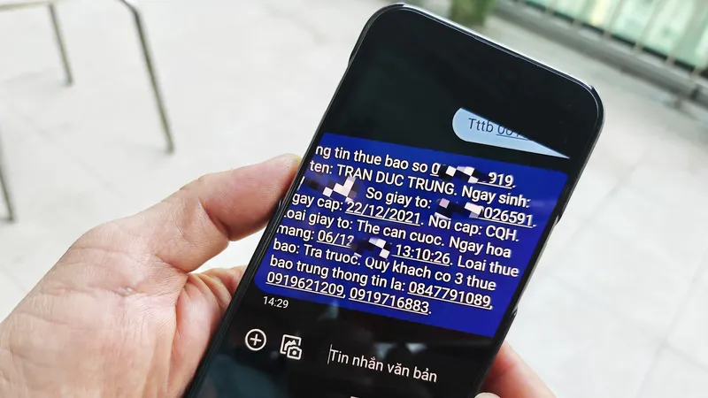 SIM người, tên mình