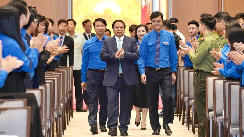 Thủ tướng Phạm Minh Chính gặp mặt và đối thoại với thanh niên