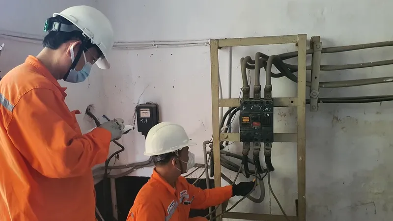 Đảm bảo cung cấp điện dịp lễ