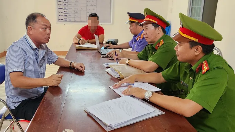 Vụ “dự án ma” khủng ở Phú Quốc: Bắt đối tượng cung cấp tiền để phân lô trái phép
