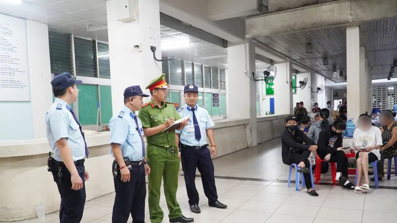 Lừa đảo trong khuôn viên bệnh viện