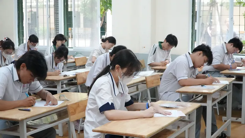 Gợi ý giải đề thi môn Ngữ văn kỳ thi tốt nghiệp THPT 2024