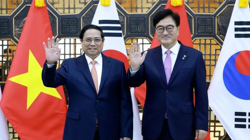 Thủ tướng Chính phủ Phạm Minh Chính hội kiến Chủ tịch Quốc hội Hàn Quốc Woo Won-shik
