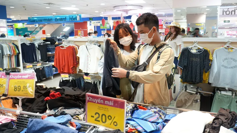 Tăng lương cơ sở: Sớm điều chỉnh thuế thu nhập cá nhân, mức giảm trừ gia cảnh