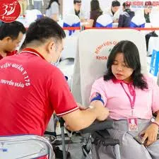 Hơn 405 đơn vị máu giúp bệnh nhân kém may mắn