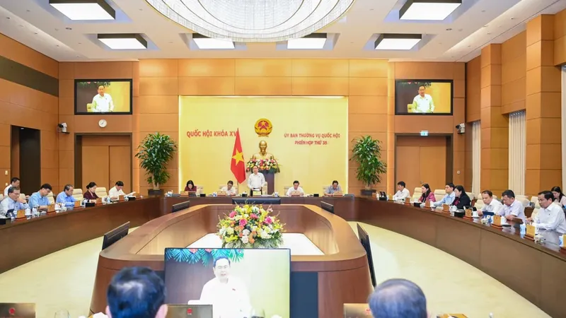 Phiên họp thứ 36 của Ủy ban Thường vụ Quốc hội diễn ra từ ngày 19-8 đến ngày 22-8