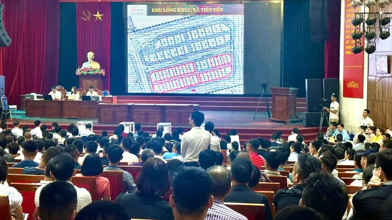 Đất đấu giá ngoại thành Hà Nội: Cơ quan chức năng đang làm rõ nghi vấn “thổi giá” 