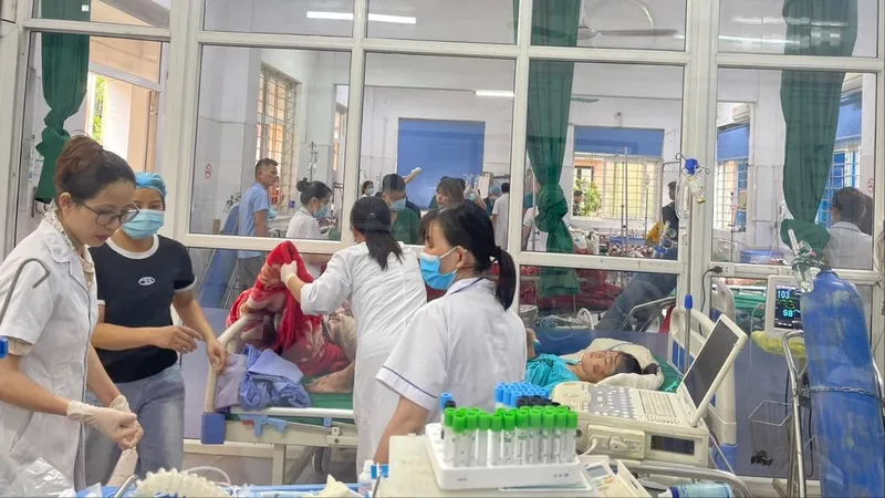 Bộ Y tế yêu cầu nhiều bệnh viện sẵn sàng chi viện hỗ trợ các địa phương bị ảnh hưởng bão lũ