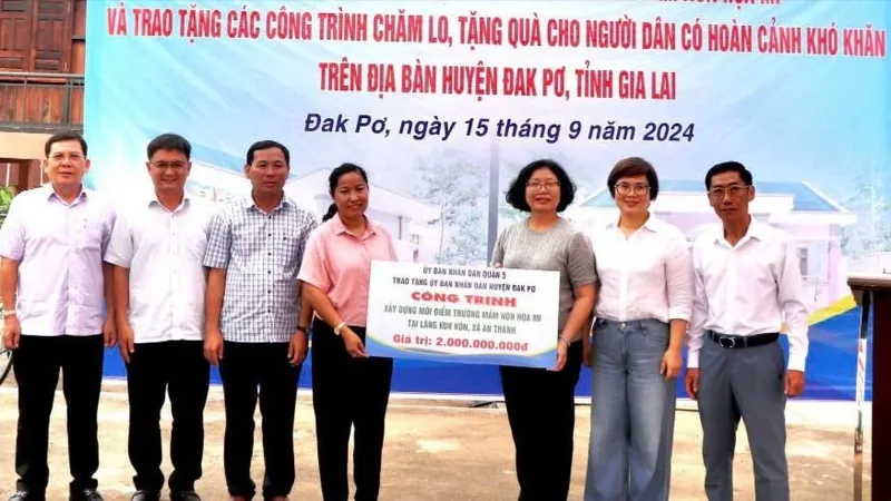 Gần 3 tỷ đồng hỗ trợ người nghèo huyện Đak Pơ (tỉnh Gia Lai)