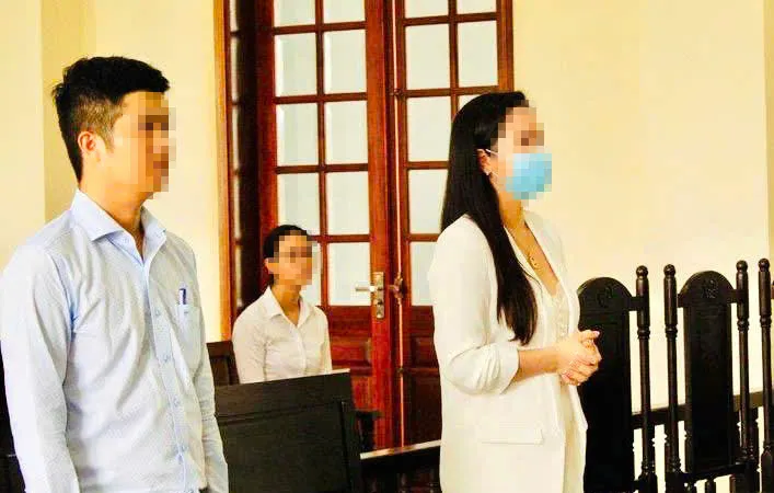 Một phiên tòa phân xử vụ kiện giành quyền nuôi con (diễn ra tại TP Cần Thơ, tháng 8-2020). Ảnh: THÀNH CHUNG