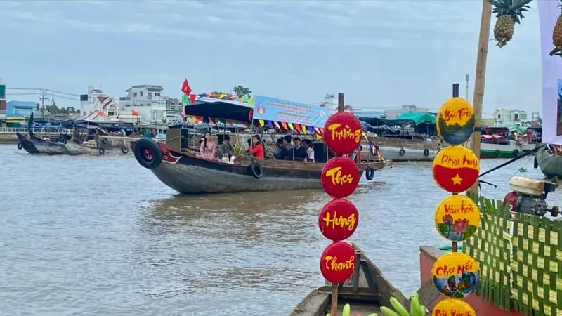 Tìm giải pháp kết nối tuyến du lịch đường sông liên vùng