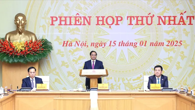 Thủ tướng Phạm Minh Chính chủ trì phiên họp thứ nhất xây dựng nhà máy điện hạt nhân.