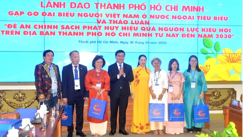 Kỳ vọng kiều hối về TPHCM chạm ngưỡng 10 tỷ USD