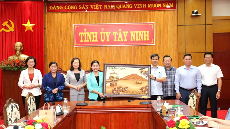 Tây Ninh và Bình Phước hợp tác phát triển kinh tế - xã hội 