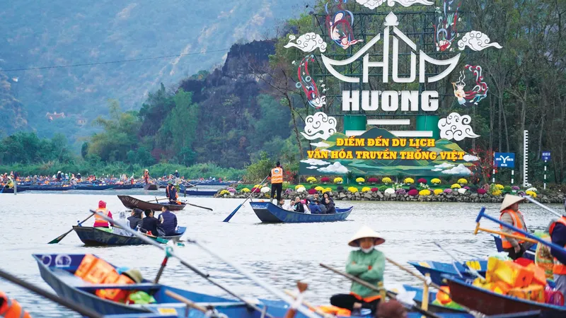 Lễ hội Xuân 2025: Ứng dụng công nghệ nâng cao trải nghiệm