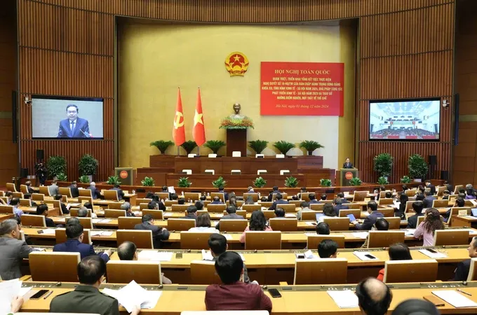 Bộ Chính trị, Ban Bí thư Trung ương Đảng tổ chức hội nghị toàn quốc quán triệt, triển khai tổng kết việc thực hiện Nghị quyết số 18-NQ/TW của Ban Chấp hành Trung ương Đảng khóa XII, ngày 1-12-2024, tại Hà Nội. Ảnh minh họa