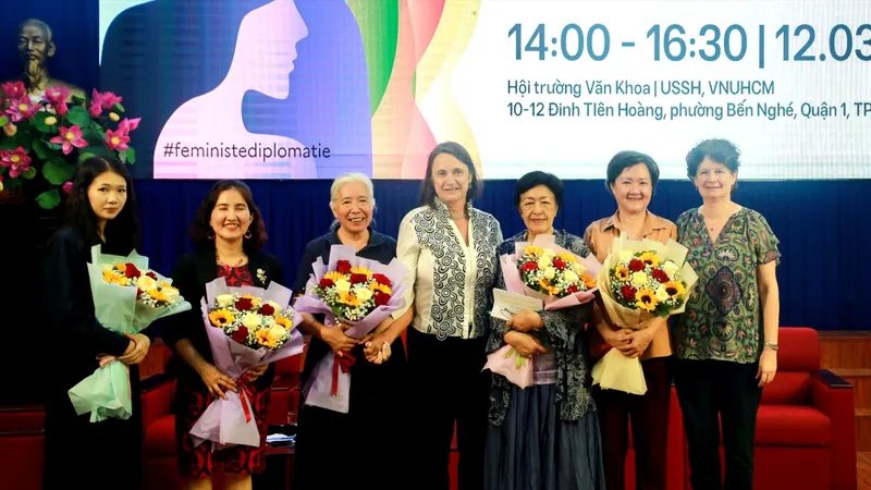 Những người phụ nữ “ngược dòng định kiến”