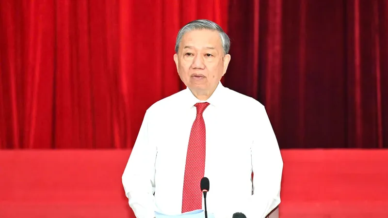 Tổng Bí thư Tô Lâm: Lịch sử cách mạng Việt Nam khắc ghi vai trò đặc biệt anh dũng, trung kiên của cán bộ lão thành, người có công (*)