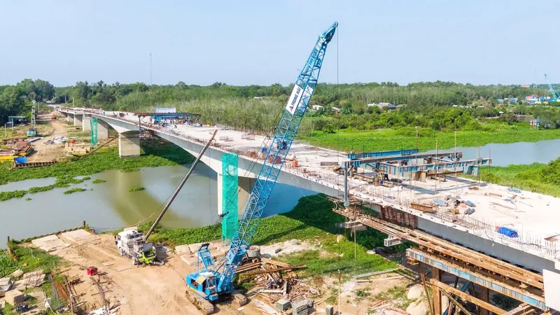 Bình Dương gắn phát triển công nghiệp với đô thị