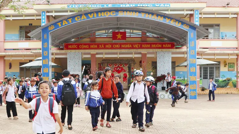 Sức sống mới trên những mảnh đất anh hùng