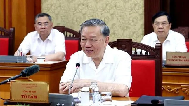 Tổng Bí thư Tô Lâm chủ trì họp về việc lấy ý kiến nhân dân sửa đổi, bổ sung Hiến pháp 2013