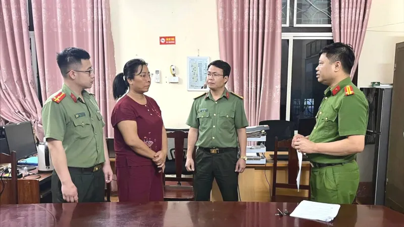 Đánh sập đường dây kinh doanh đa cấp thực phẩm chức năng chứa chất cấm