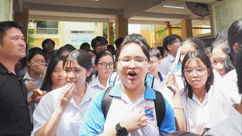 Giáo viên đánh giá cao độ phân hóa và tính mở của đề thi môn Ngữ văn