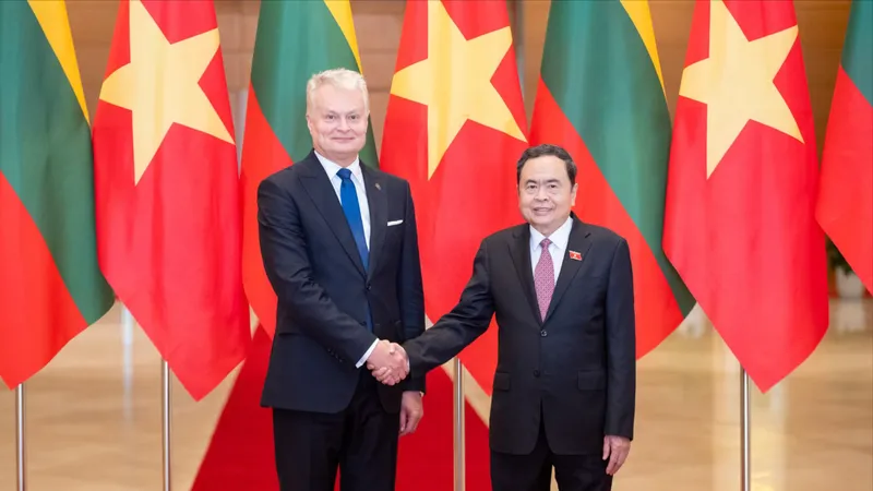 Chủ tịch Quốc hội Trần Thanh Mẫn hội kiến Tổng thống Litva Gitanas Nauseda tại Nhà Quốc hội. Ảnh: QUANG PHÚC 