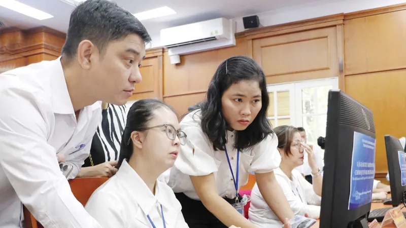 Định hình phương thức vận hành nền hành chính trên môi trường số