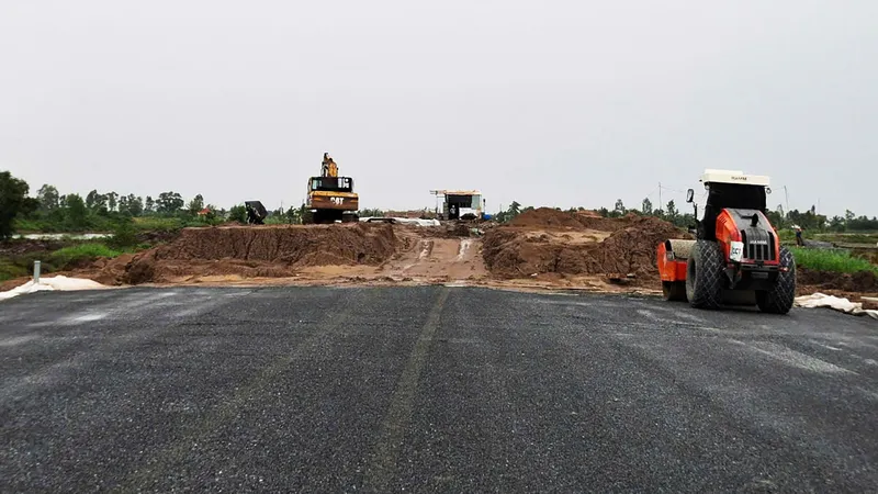 Tuyến cao tốc Cần Thơ - Cà Mau: Thi công chậm, nguy cơ không kịp “về đích” trong năm 2025