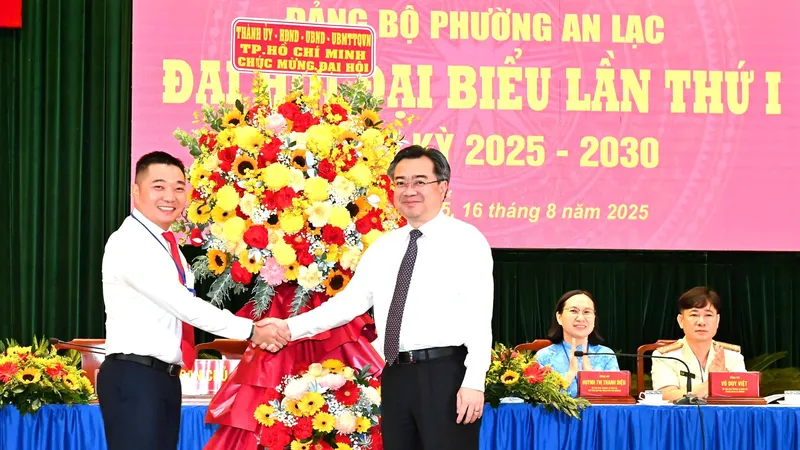 Đồng chí Lê Trương Hải Hiếu làm Bí thư Đảng ủy phường An Lạc (TPHCM)