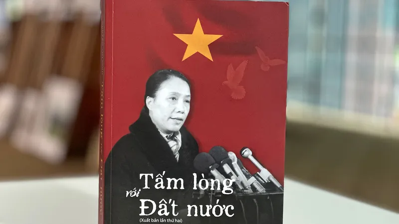 Tấm lòng với Đất nước