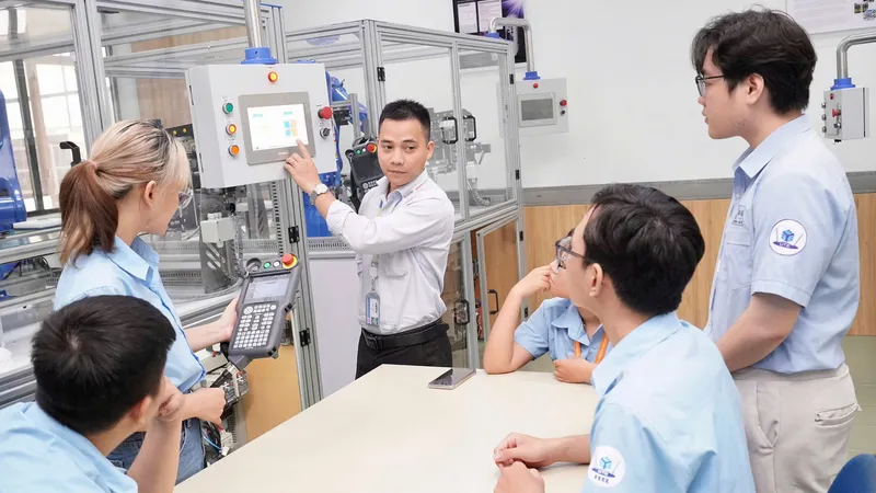 Hoàn thiện khung thể chế để TPHCM bứt phá - Bài 6: Đòn bẩy thúc đẩy kinh tế số