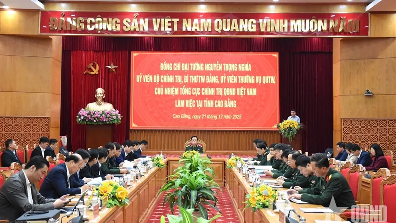 Đại tướng Nguyễn Trọng Nghĩa làm việc tại tỉnh Cao Bằng