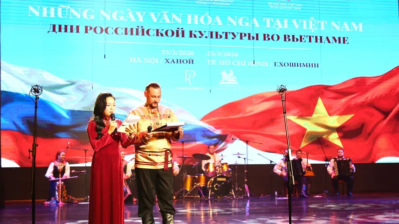 Dàn hợp xướng Dân gian Nga Omsk mang đến chương trình nghệ thuật đặc sắc “Những người thừa kế Siberia”