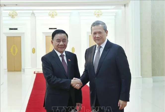 Thường trực Ban Bí thư Trần Cẩm Tú hội kiến Thủ tướng Campuchia Hun Manet