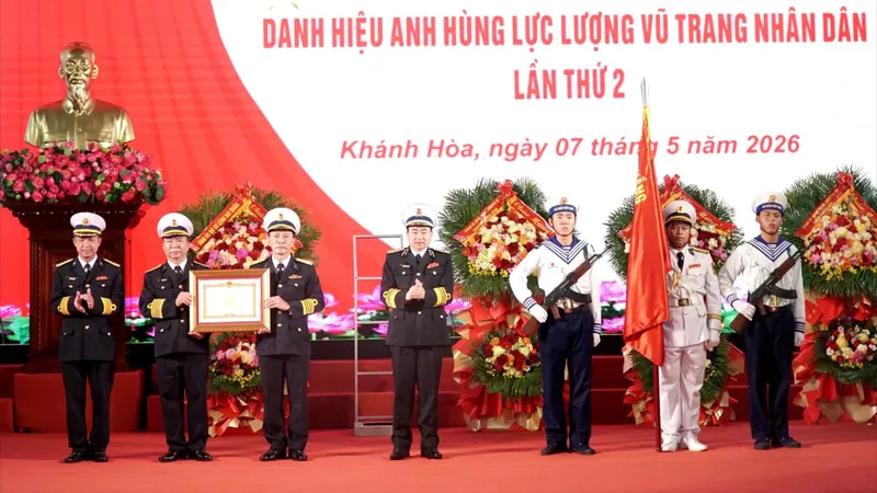 Lữ đoàn 146 đón nhận danh hiệu Anh hùng Lực lượng vũ trang nhân dân lần thứ 2