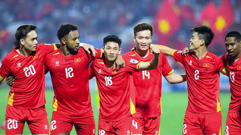 Đội tuyển bóng đá Việt Nam chơi rất ổn định dưới thời của HLV Kim Sang-sik. Ảnh: MINH HOÀNG