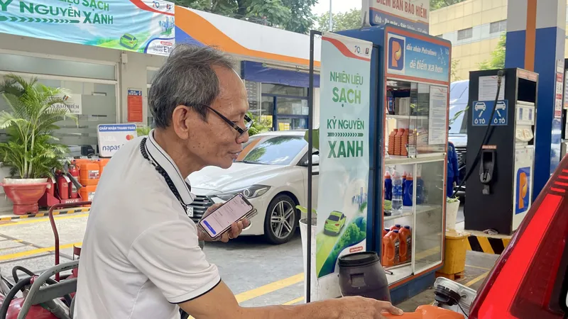 Chuyển đổi sang xăng sinh học E10: Bước đi chiến lược cho nền kinh tế xanh